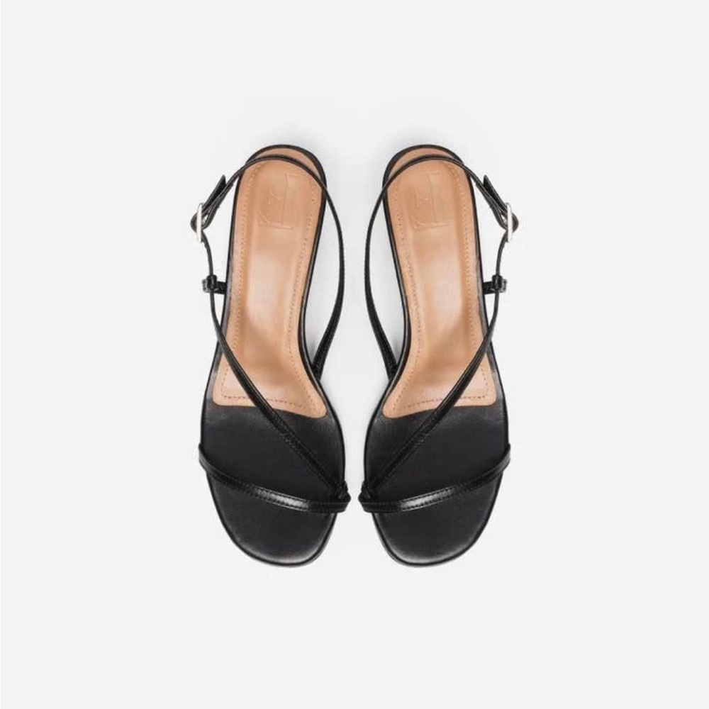 BNIB Flattered “Emma” Low Heel